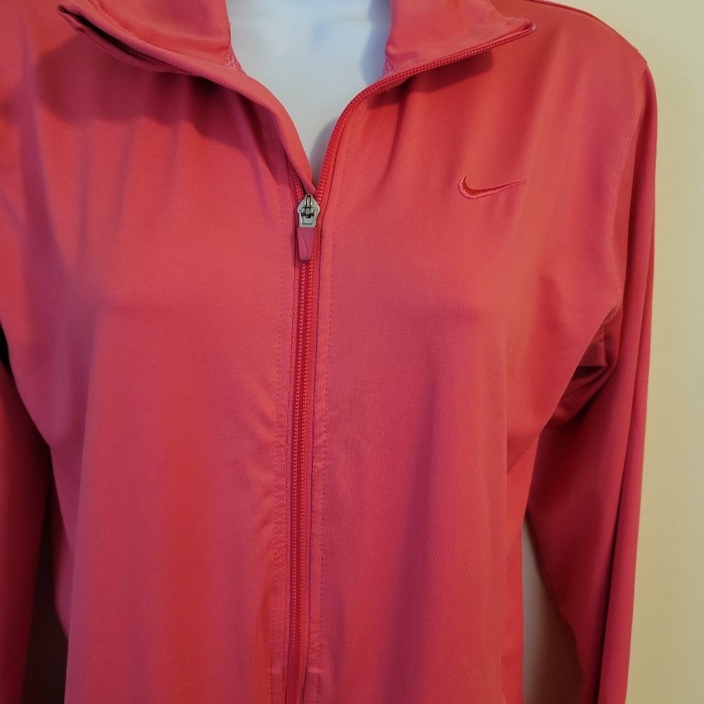 Nike pink dri-fit zip up jacket size M - Picture 3 of 7
